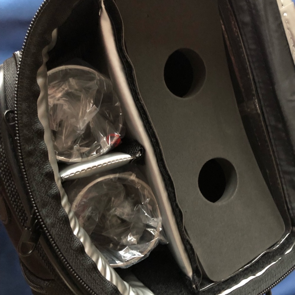 Insulated Wine Carrier by TCL - Picture 7 of 7